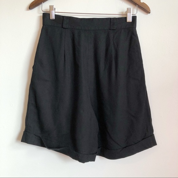 JONES NEW YORK Vintage High Waist Soft Flowy Pleated Short Shorts Black - Picture 5 of 14